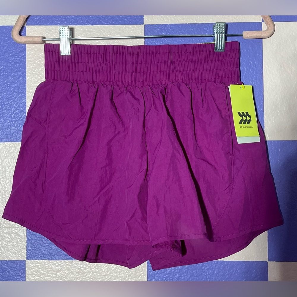 NWT All In Motion High Rise Standard Fit Athletic Short Vibrant Purple - Size XL